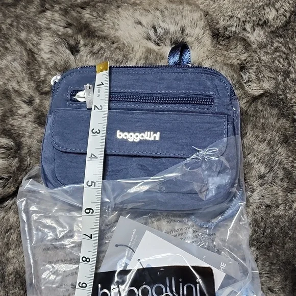 Baggallini modern everywhere mini - Picture 3 of 12